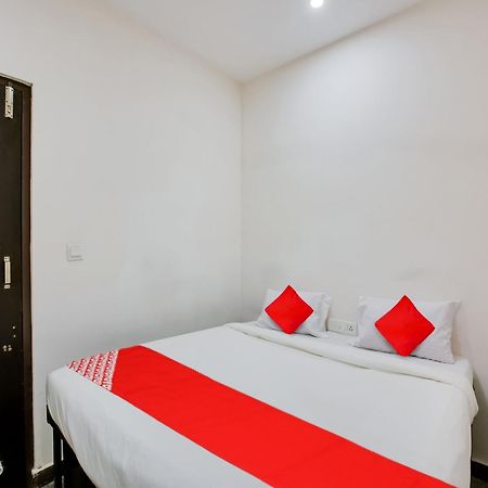 Hotel O Manjushree Boarding & Lodging Nearby Dr.Br Ambedkar Stadium Basveshwar Nagar Bangalore Eksteriør billede