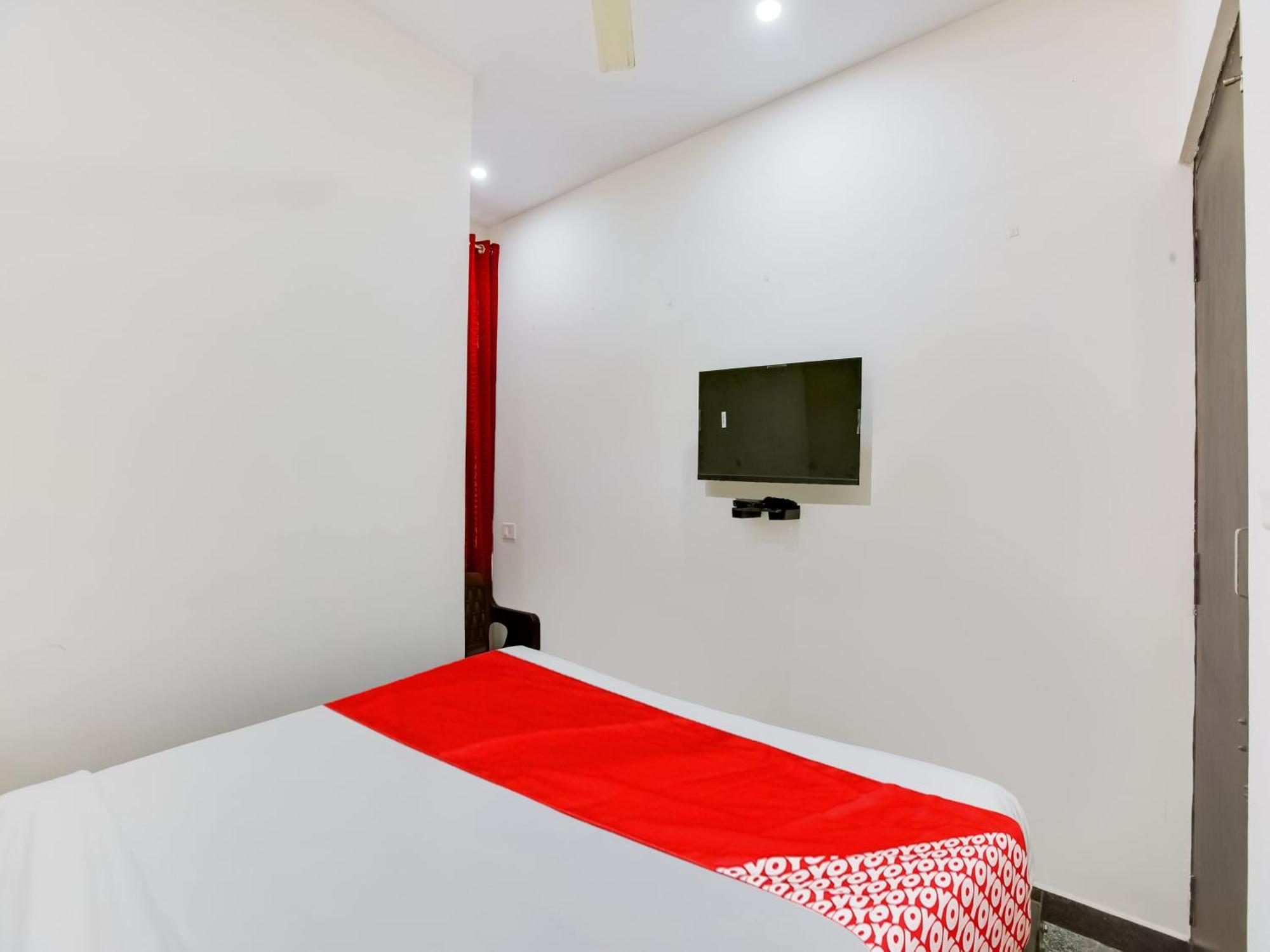Hotel O Manjushree Boarding & Lodging Nearby Dr.Br Ambedkar Stadium Basveshwar Nagar Bangalore Eksteriør billede