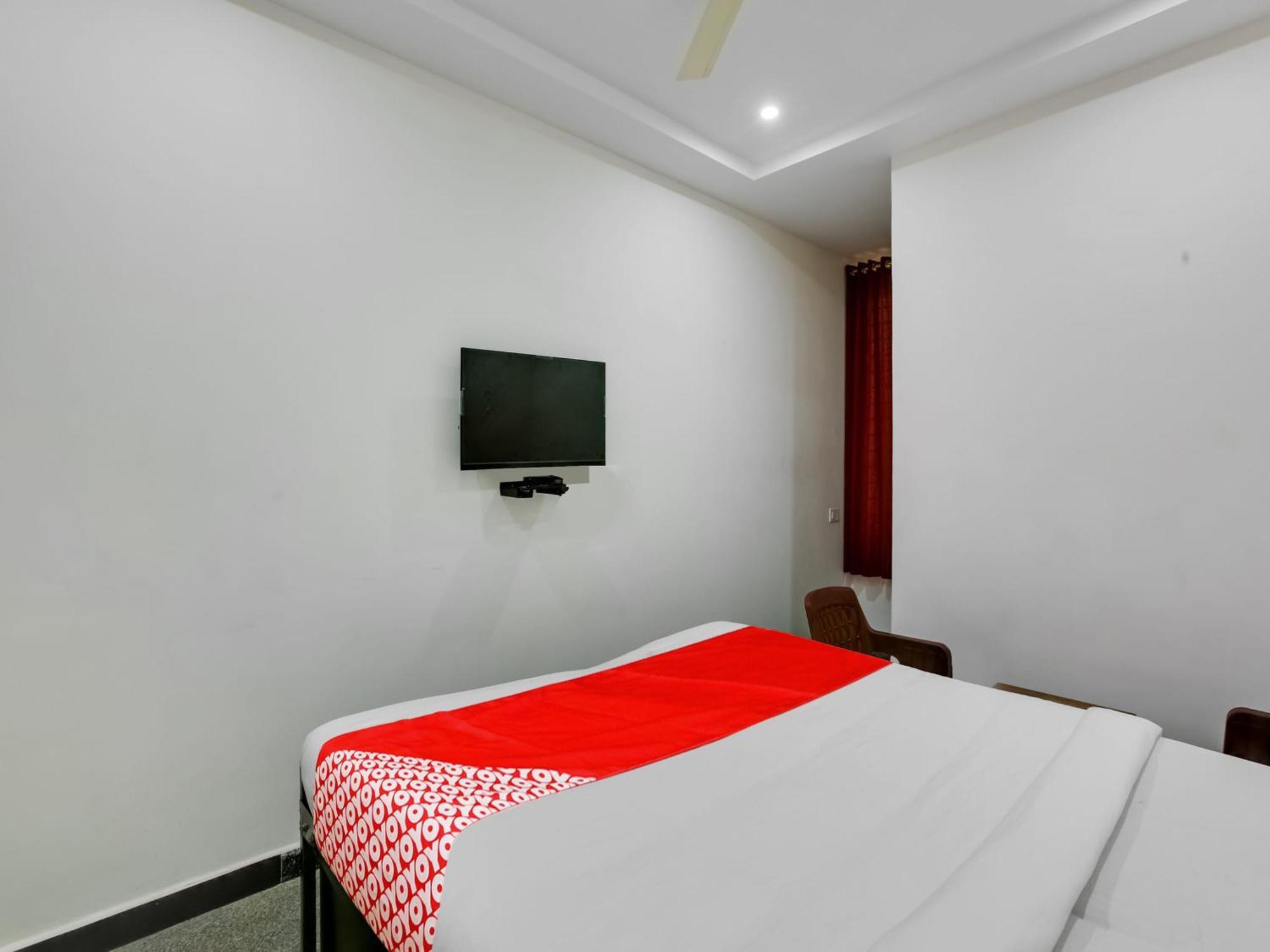 Hotel O Manjushree Boarding & Lodging Nearby Dr.Br Ambedkar Stadium Basveshwar Nagar Bangalore Eksteriør billede