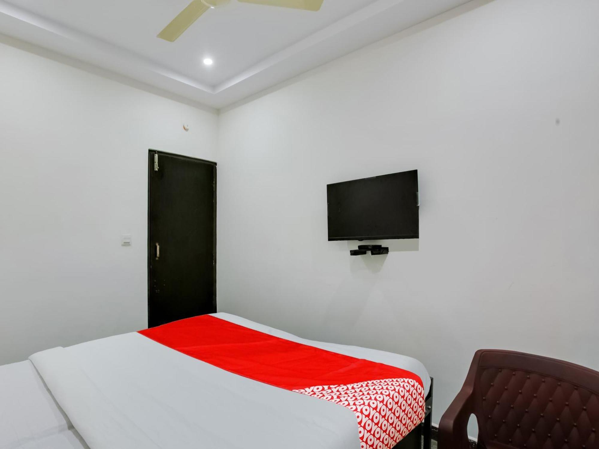 Hotel O Manjushree Boarding & Lodging Nearby Dr.Br Ambedkar Stadium Basveshwar Nagar Bangalore Eksteriør billede